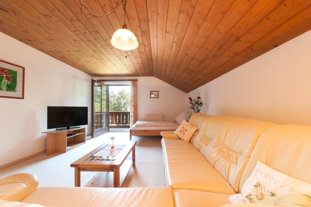 Haus Wolfgangsee Sankt Gilgen Habitación foto